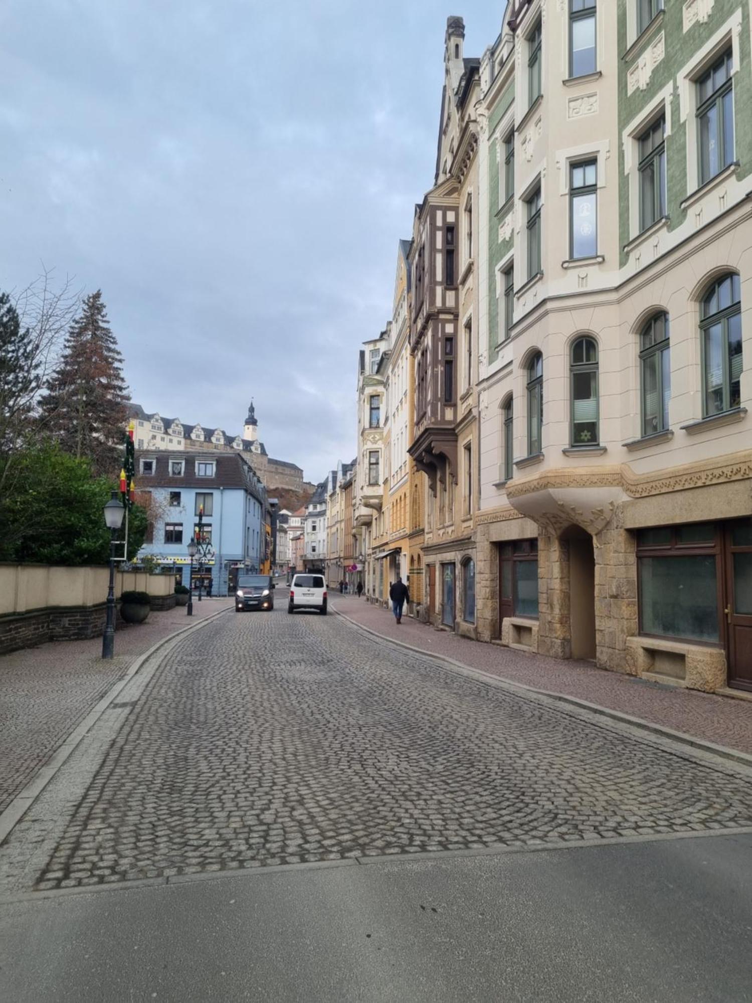 Maremar - Design Maisonette Altstadt - 4 Pers - 57Qm - Luxus Boxspringbett - Kueche - Arbeitsplatz - Privater Parkplatz Greiz Exterior photo