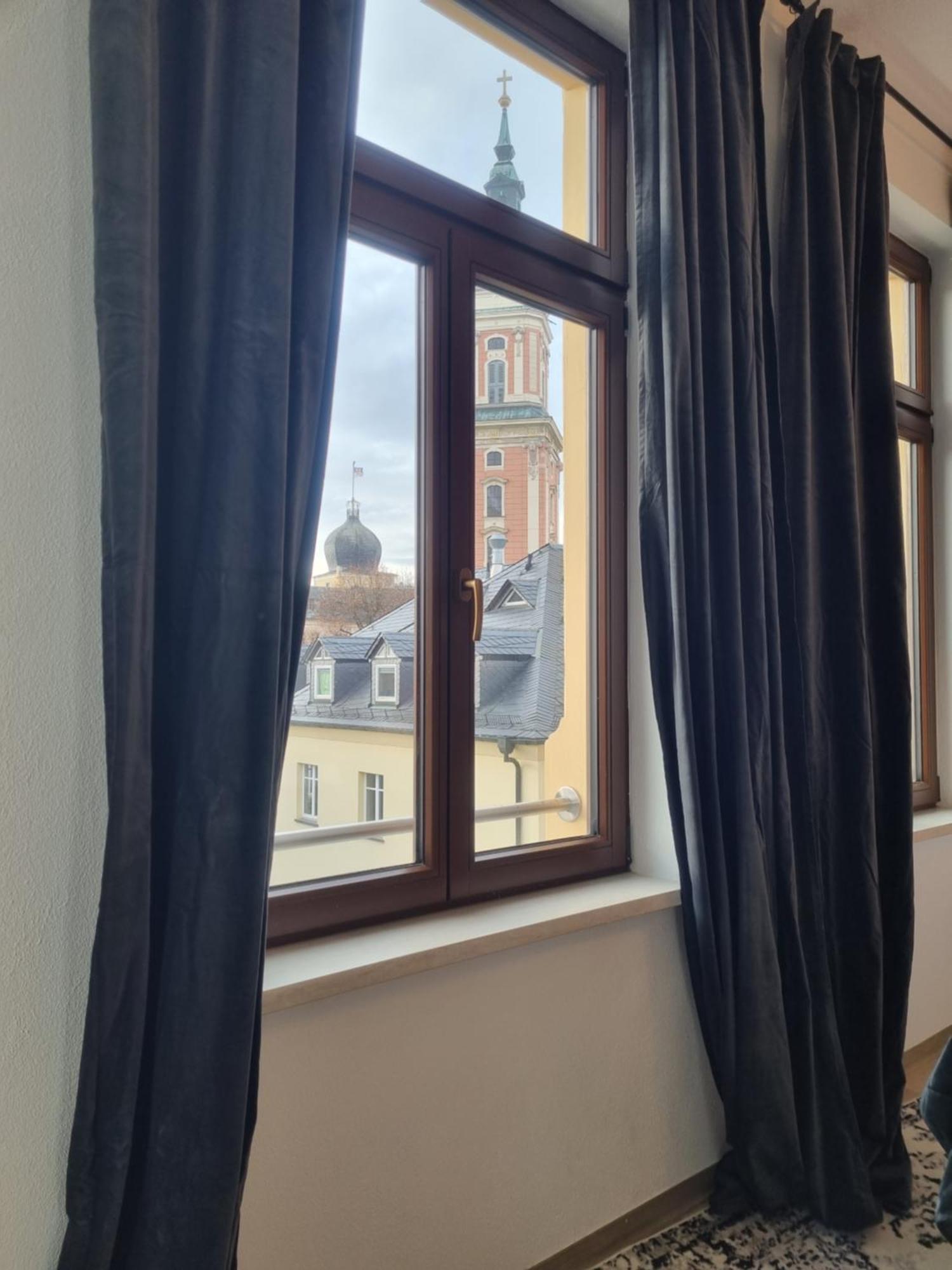 Maremar - Design Maisonette Altstadt - 4 Pers - 57Qm - Luxus Boxspringbett - Kueche - Arbeitsplatz - Privater Parkplatz Greiz Exterior photo